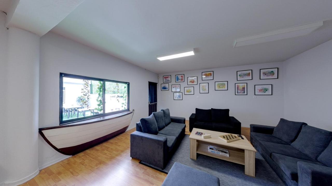 Póvoa de Varzim We Are Hostel 2 מראה חיצוני תמונה